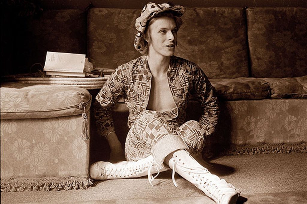 1972, Bowie at home in Beckenham. Источник: mirror.co.uk